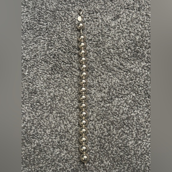 Tiffany Hardwear Silver 10mm Ball Bracelet - Picture 5 of 5